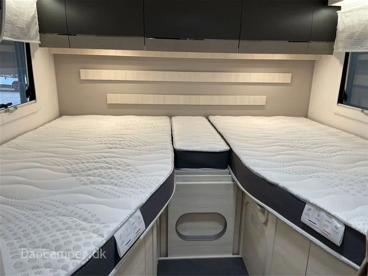 Billede 34 - 2024 - Chausson Titanium 627 ULTIMATE   Nedsat kr. 61.000,- Enkeltsenge + hæve-/sænkeseng, 5 selepladser, 4 sovepladser med mulighed for 5, 170Hk Aut,, Artic pakke, meget udstyr