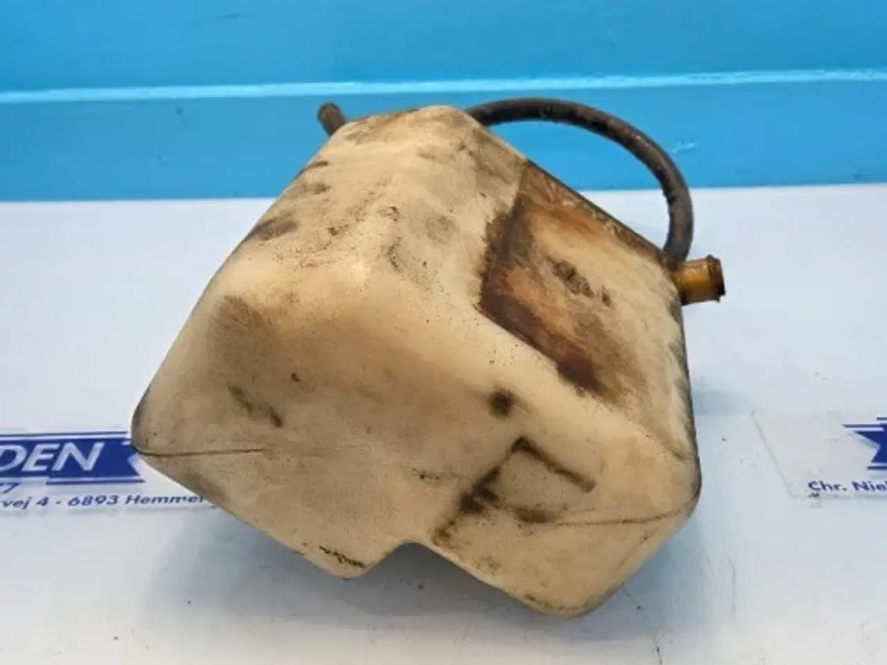 Billede 4 - Massey Ferguson 6290 Ekspansionsbeholder 3810567M3