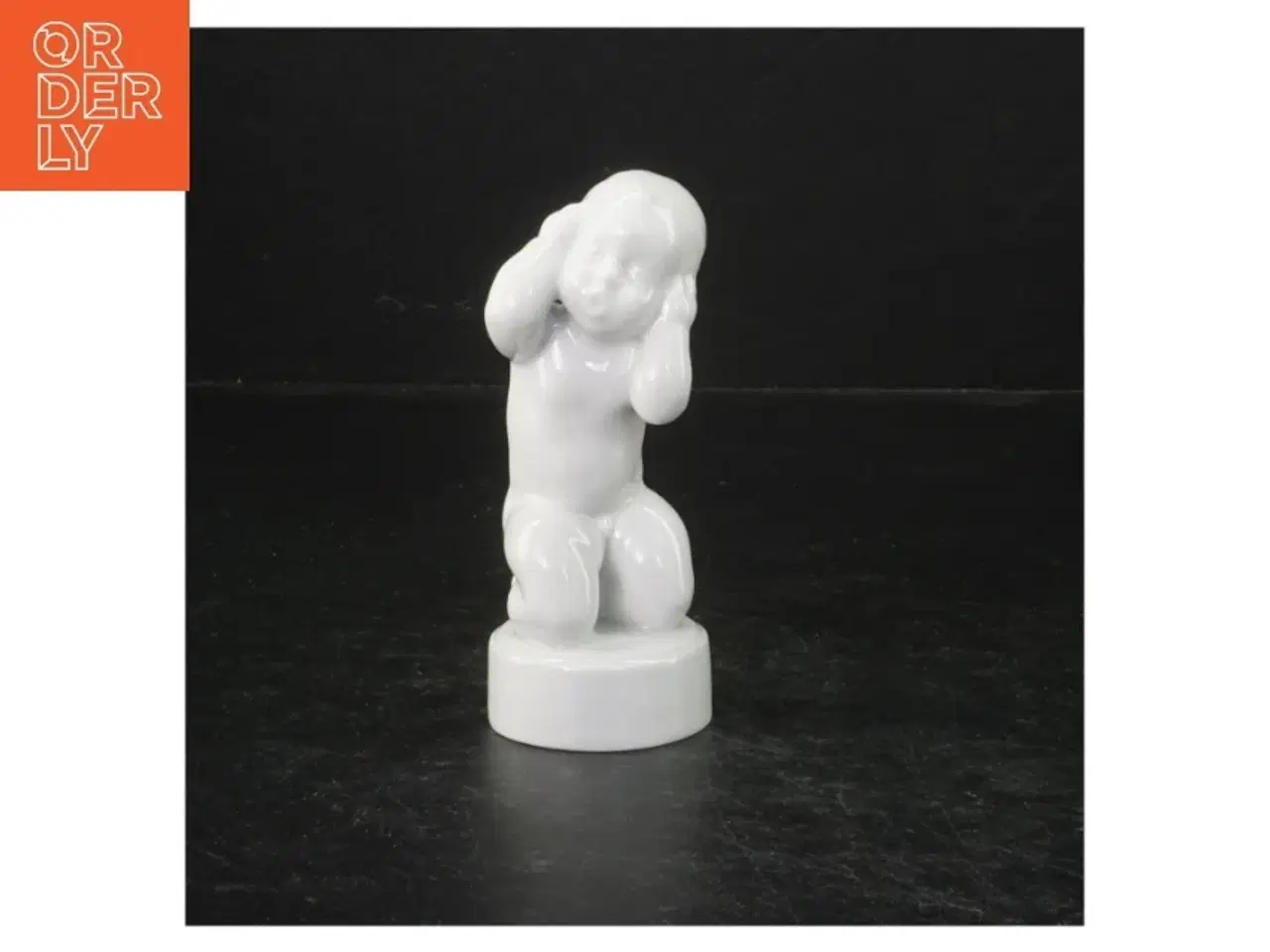Billede 1 - Hvid porcelænsfigur fra Bing og Grøndahl (str. 11,5 cm)