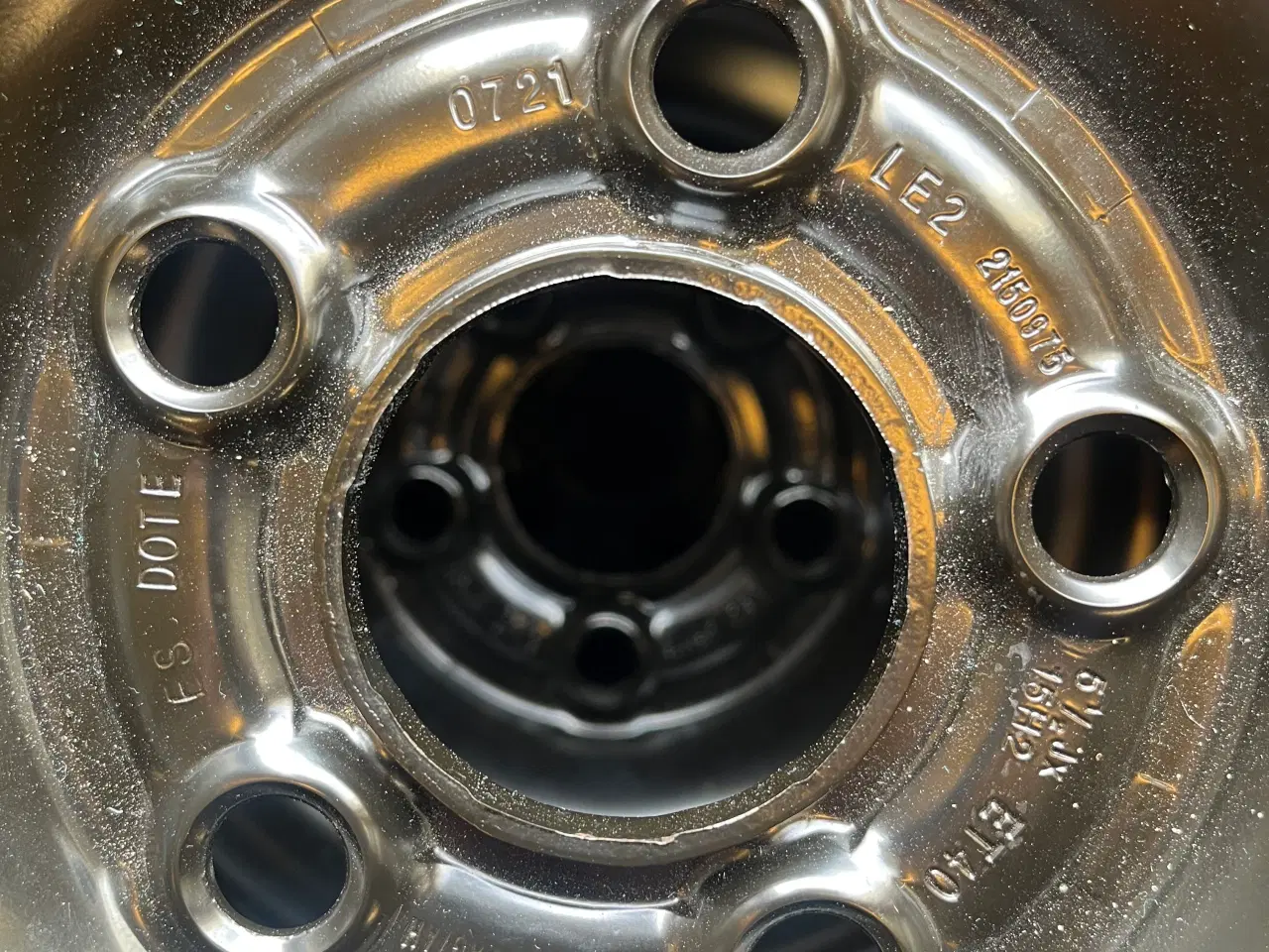 Billede 2 - Vinterhjul 185-65-15 Goodyear