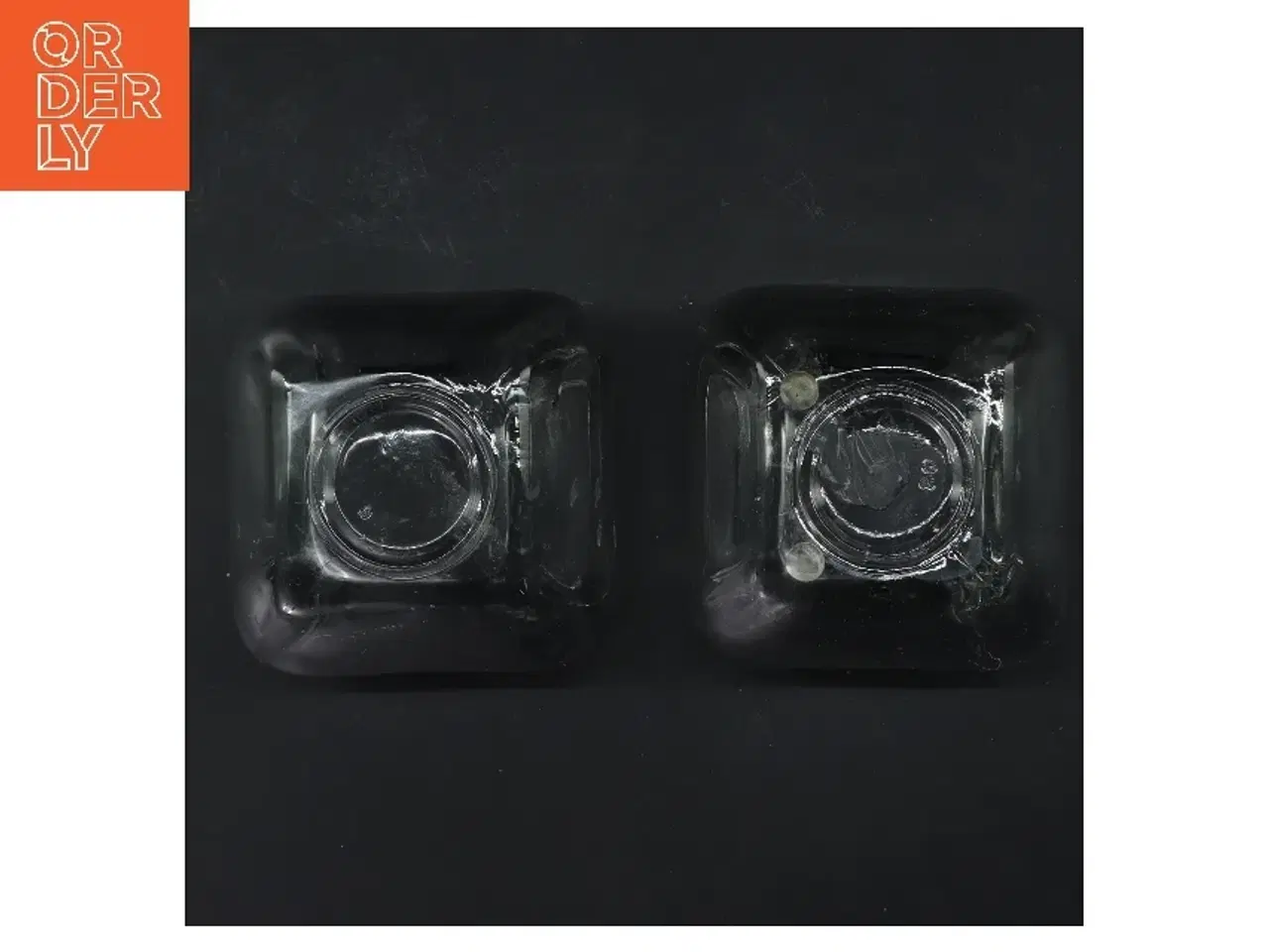 Billede 2 - Kvadratiske Glaslysestager/potte (str. 2 stk 8,5x9 cm)