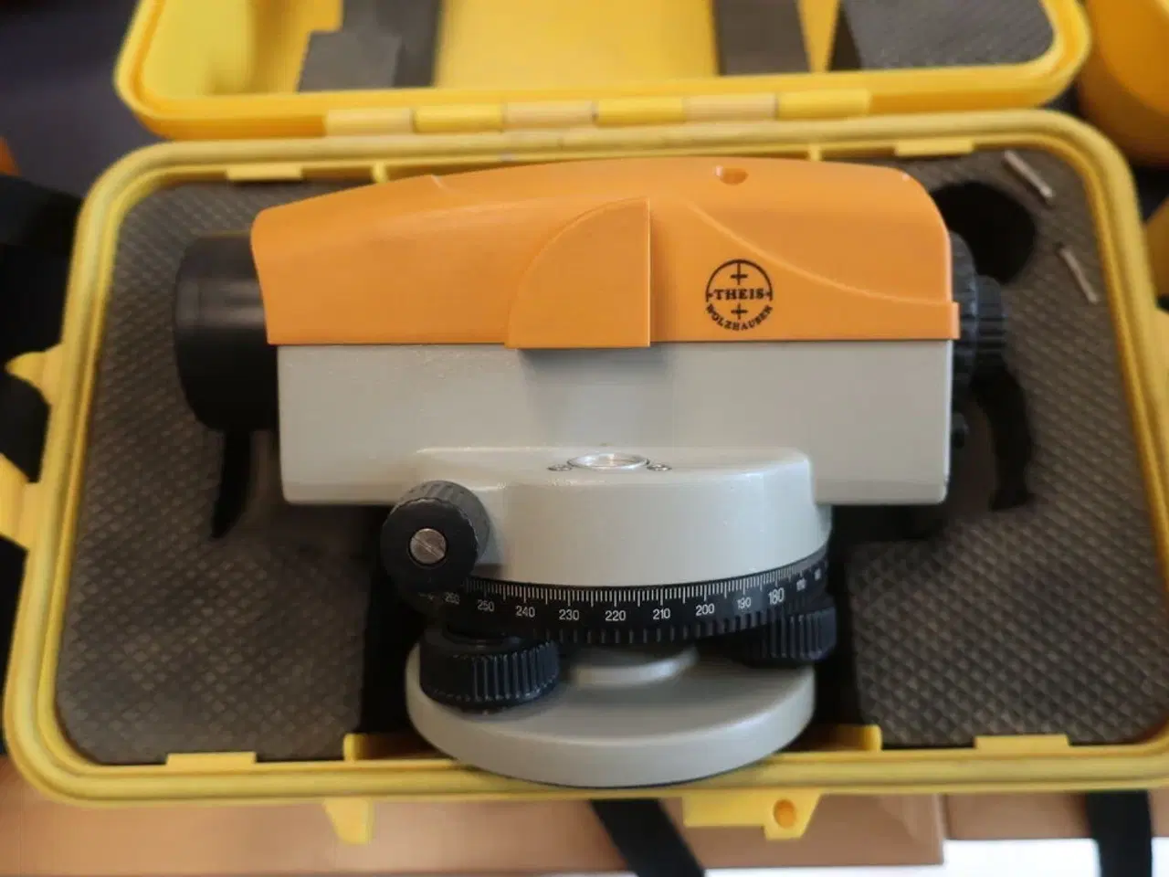 Billede 1 - Nivelleringsapparat THEIS AN24