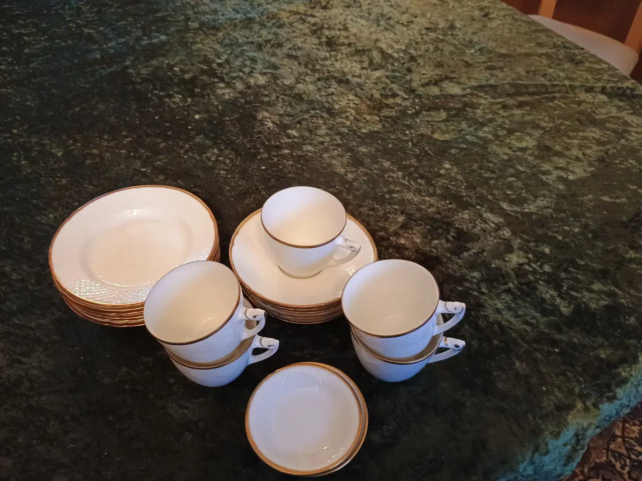 Billede 1 - B&G Aakjær kaffestel-creme