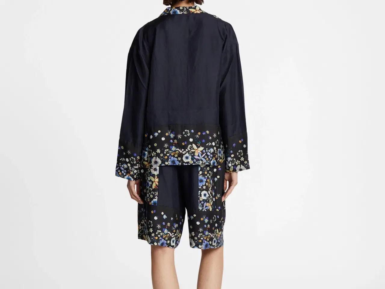 Billede 9 - Munthe Faiza silkeskjorte 