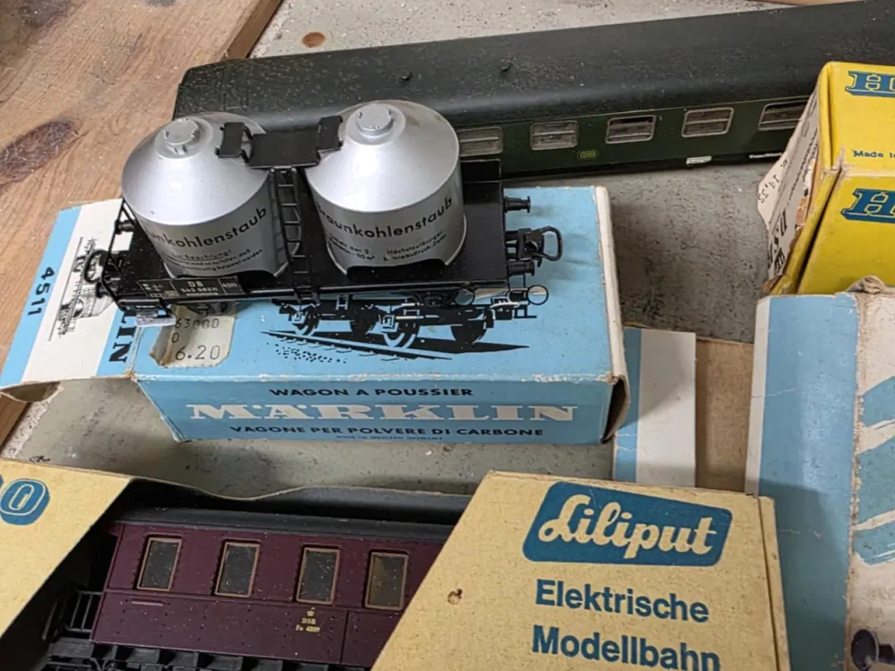 Billede 2 - Märklin skinner, lokomotiv samt vogne