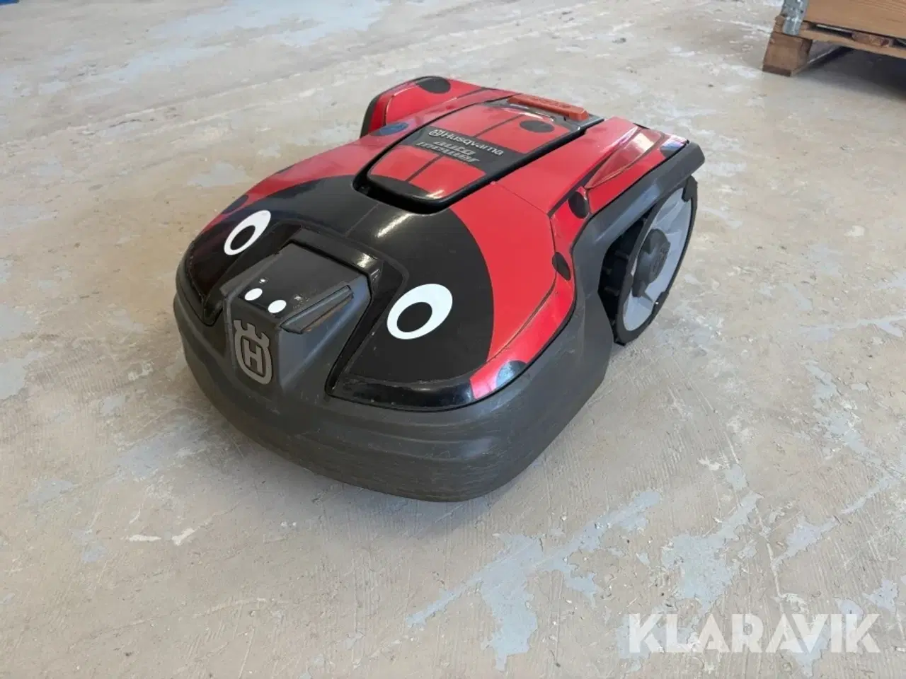 Billede 1 - Robotplæneklipper Husqvarna Automover 305