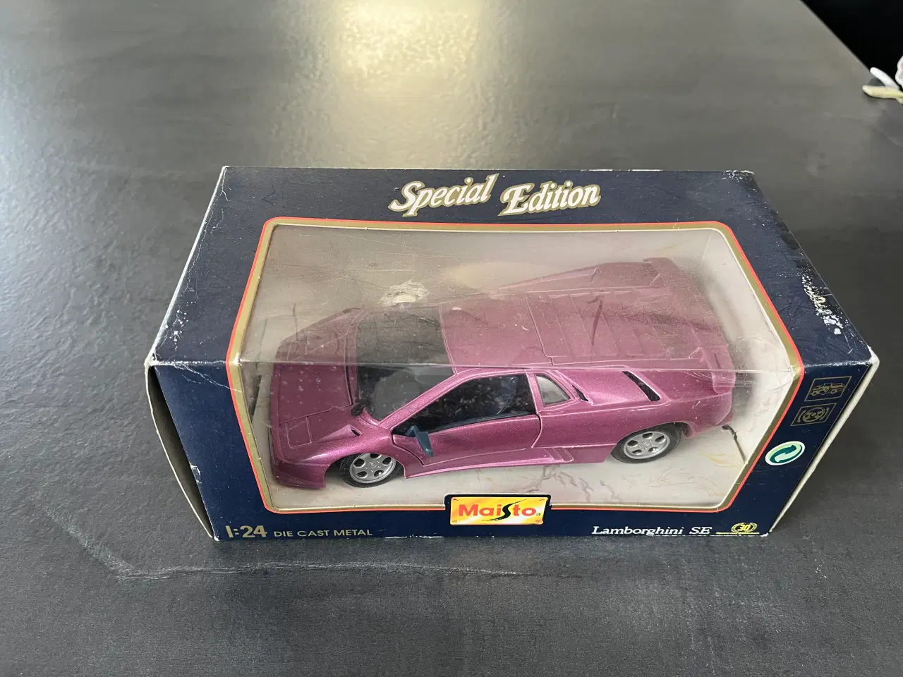 Billede 1 - Modelbil Lamborghini SE Special Edition 1:24