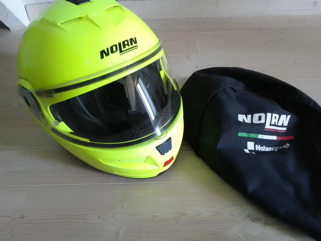 Billede 1 - NOLAN hjelm, str.M m/opv.pose