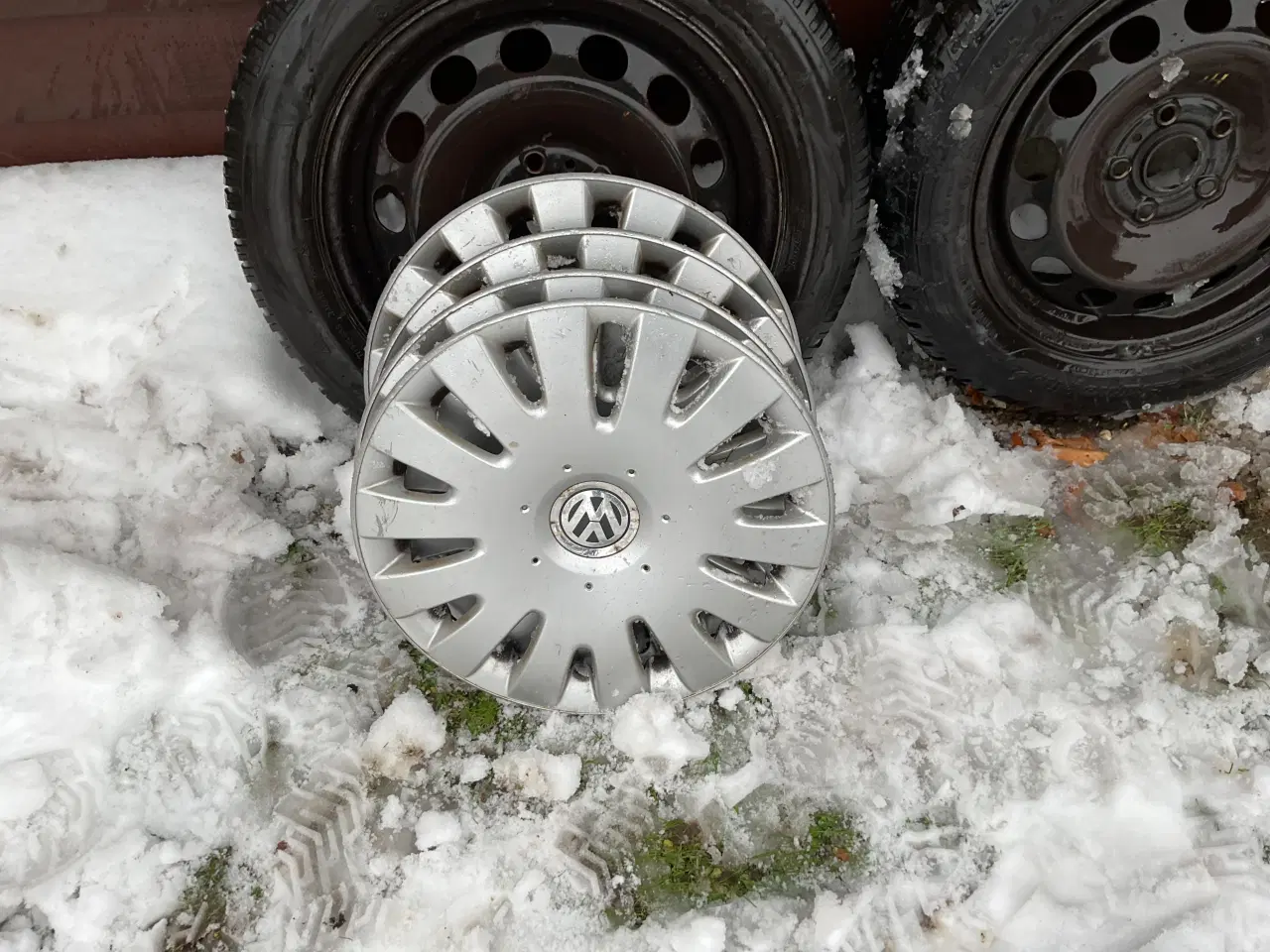 Billede 3 - Vinterdæk med fælge til VW eks. Passat og Touran 