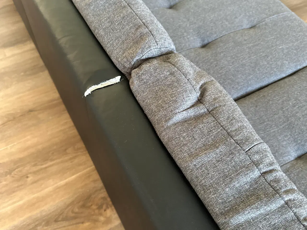 Billede 3 - Sofa med opbevaring og sofa funktion