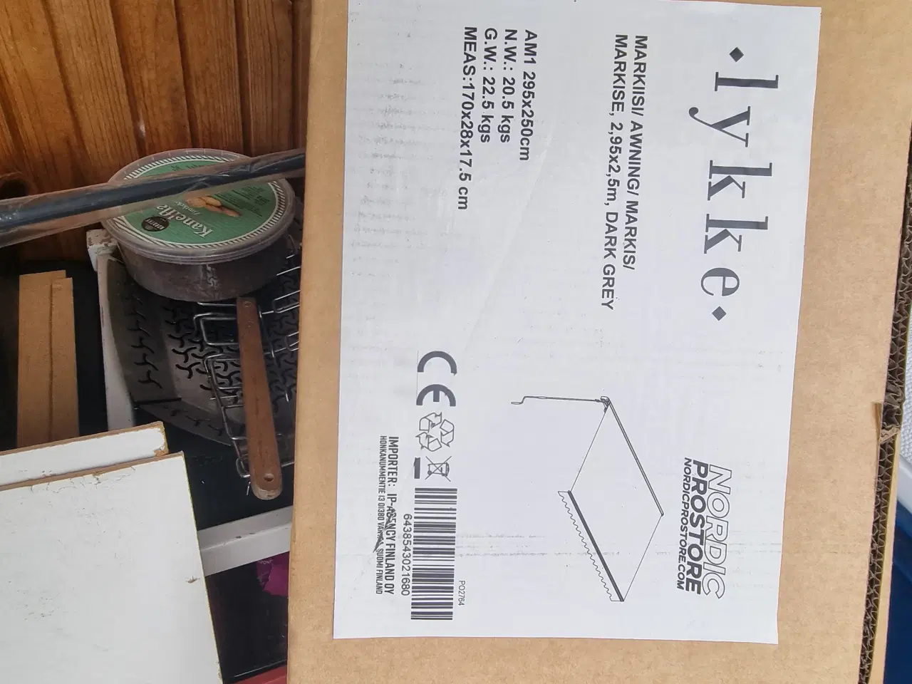Billede 1 - markisen helt nyt.
