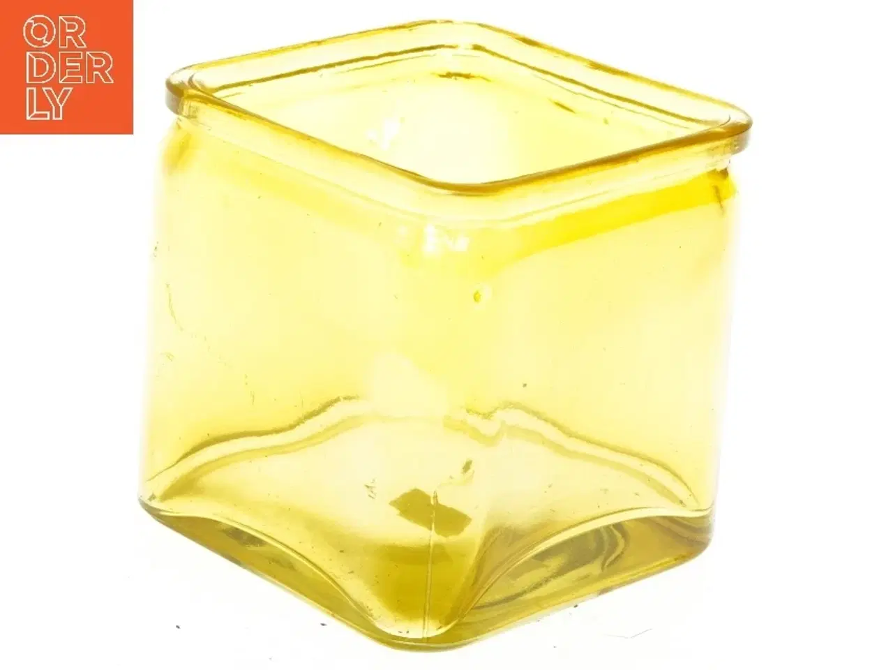 Billede 1 - Gul glasvase (str. 12x12x12 cm)
