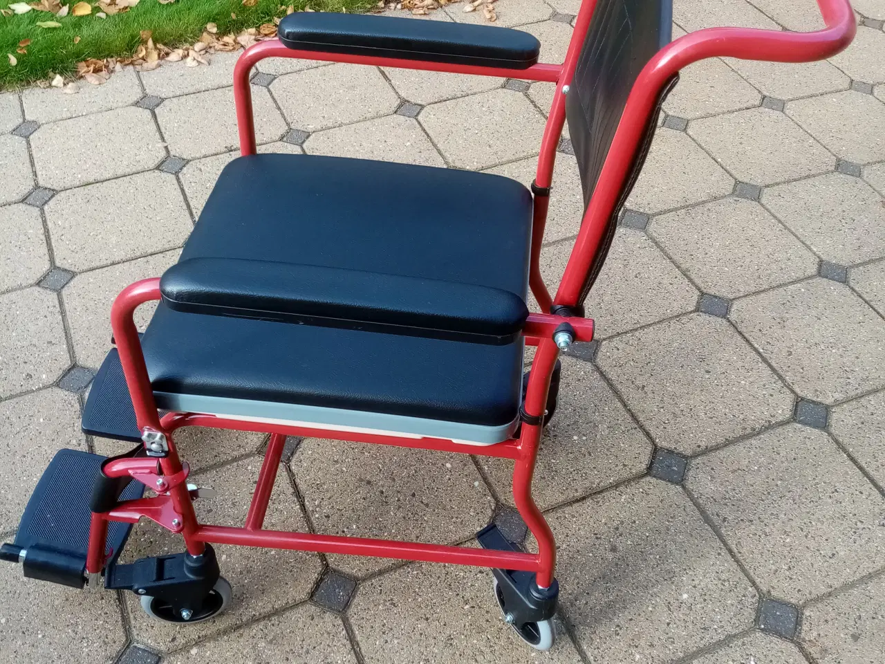 Billede 4 - KØRESTOL--TRANSPORT STOL SAMMENKLAPPELIG