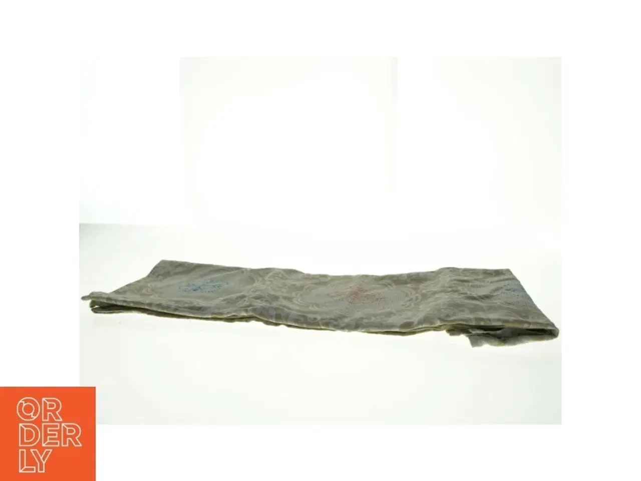 Billede 3 - Broderet dug (str. 100 x, 150 cm)