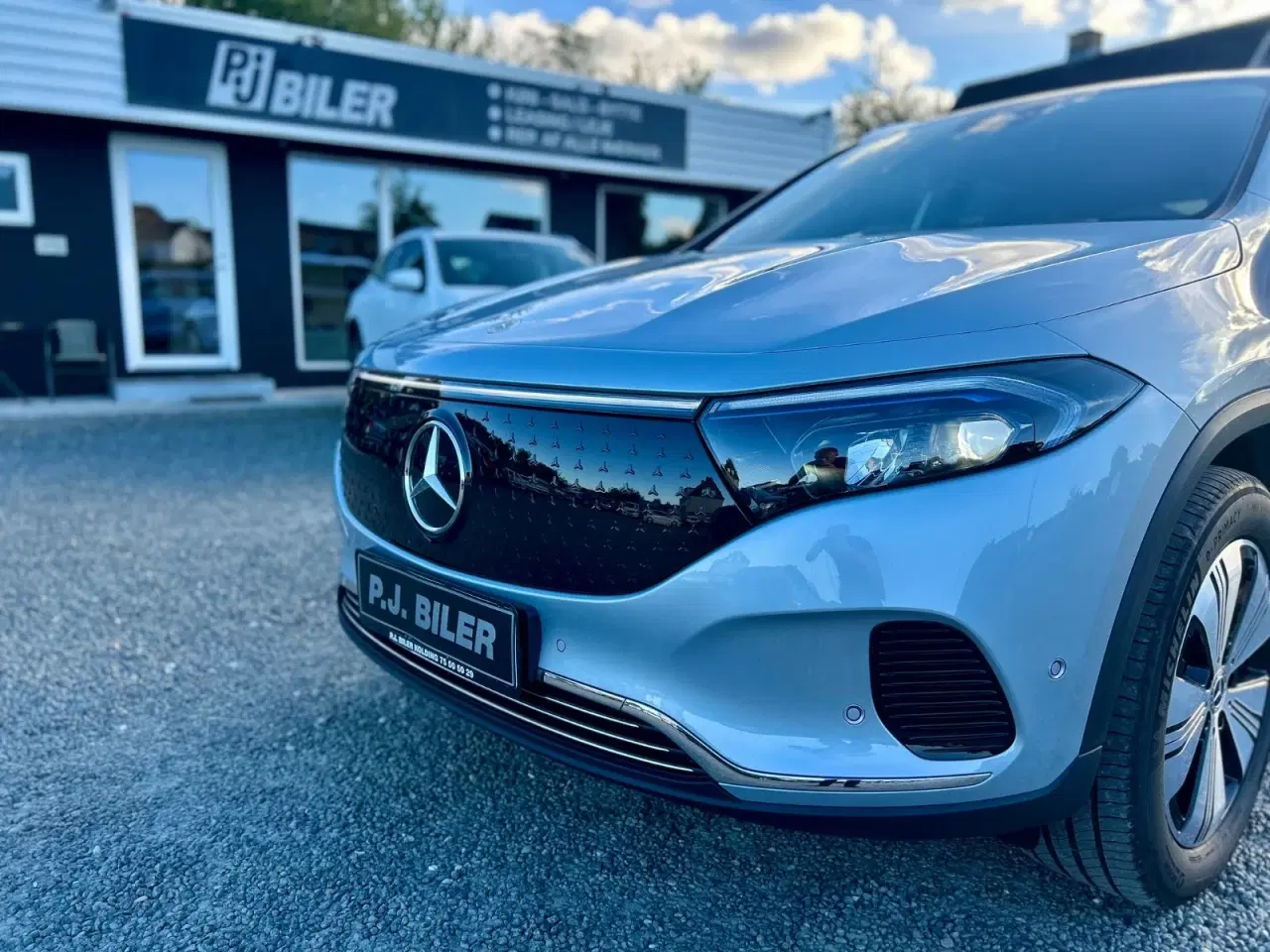 Billede 2 - Mercedes EQA300  Progressive 4Matic
