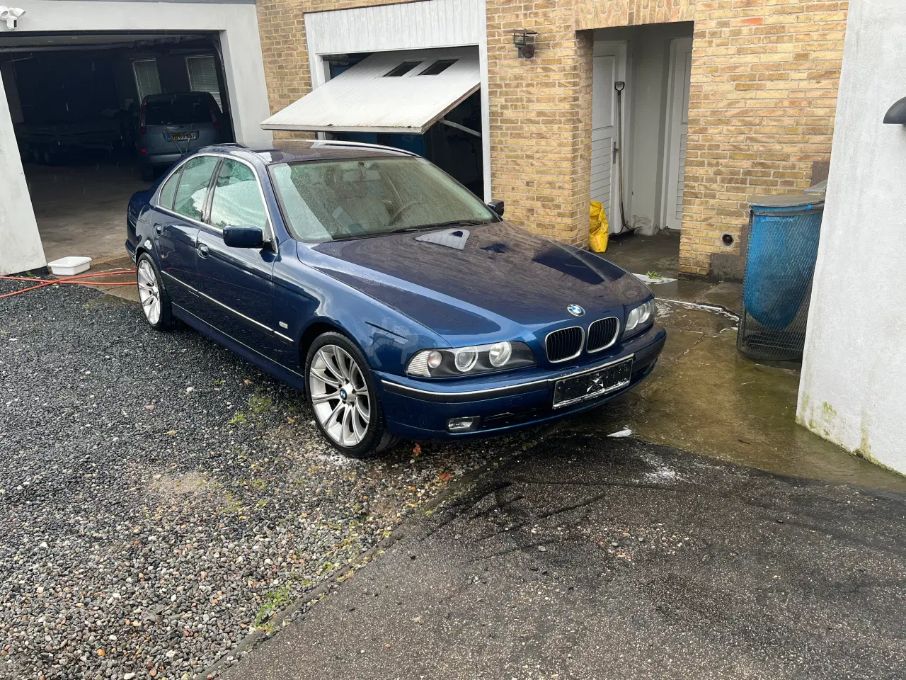 Billede 2 - BMW E 39 523 2,3 liter 