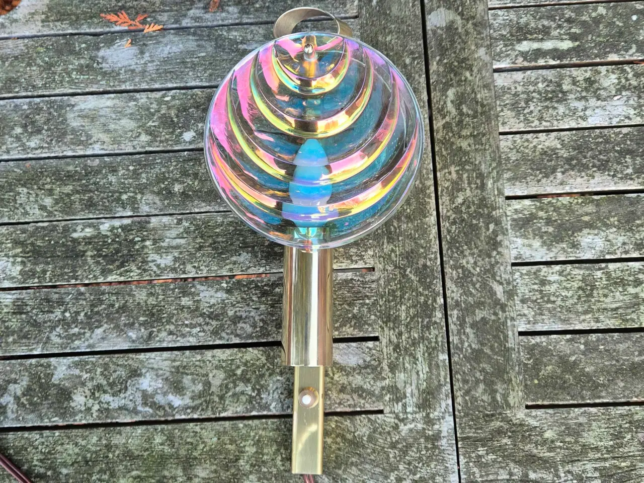 Billede 4 - Modernistisk væglampe i messing og glas 