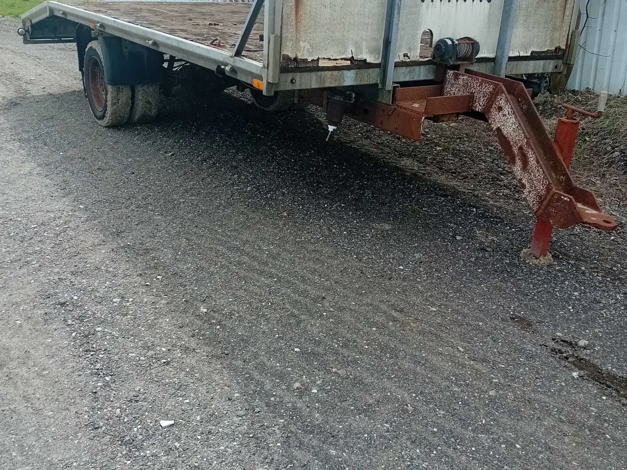 Billede 1 - Vogn med knæklad 