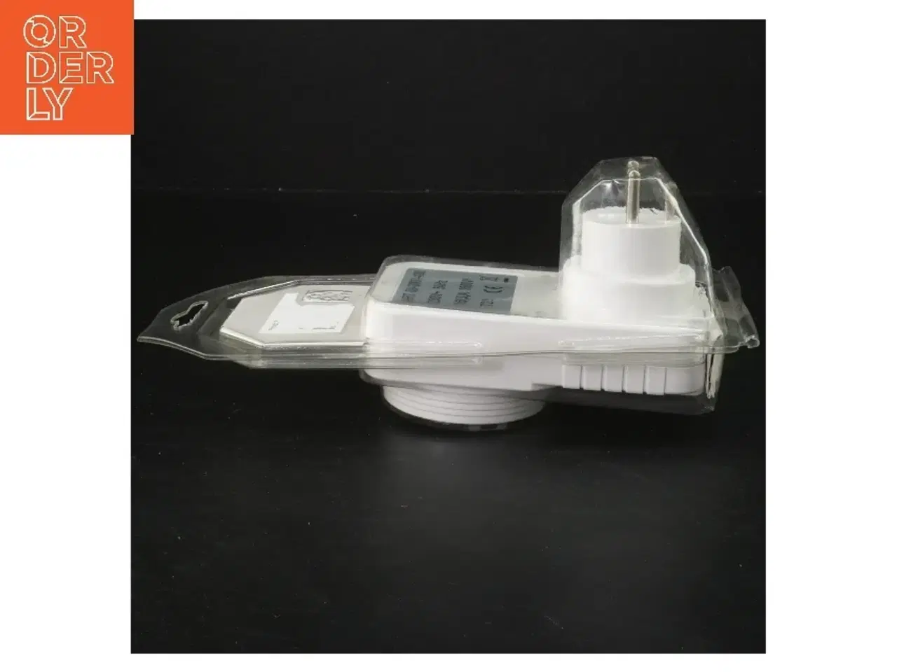 Billede 2 - Digital timer stikkontakt fra DONG Energy (str. 12x7,5 cm)