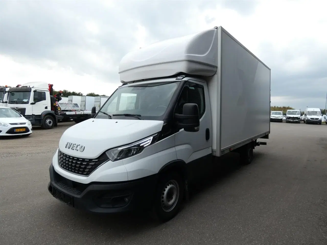 Billede 4 - Iveco Daily 35S18 4100mm 3,0 D 180HK Ladv./Chas. 8g Aut.