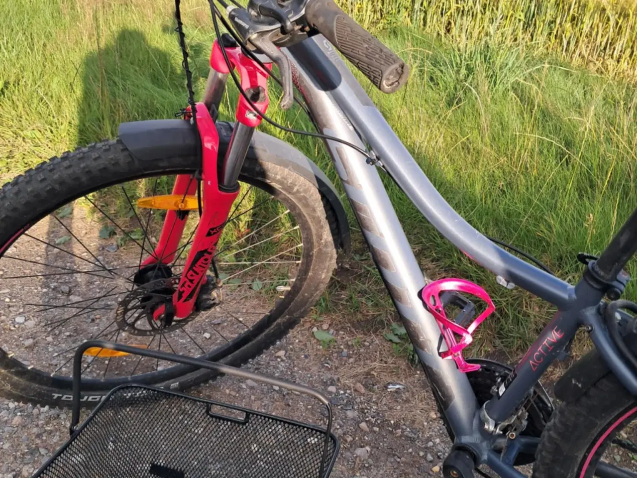 Billede 5 - MTB pige model xs stel  27,5 tommer