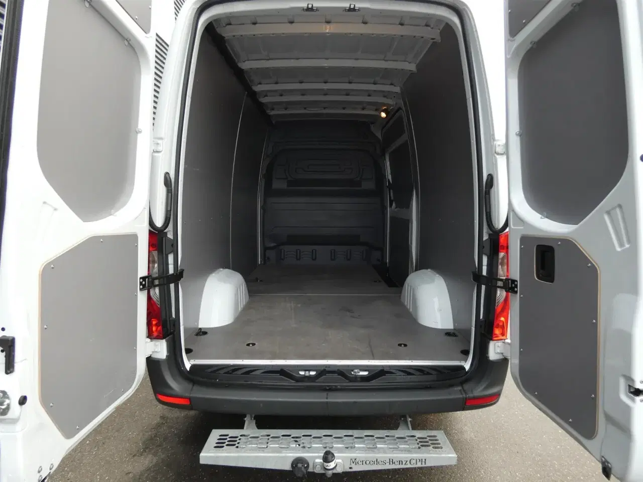 Billede 7 - Mercedes-Benz Sprinter 317 2,0 CDI A2 H2 RWD 9G-Tronic 170HK Van Aut.