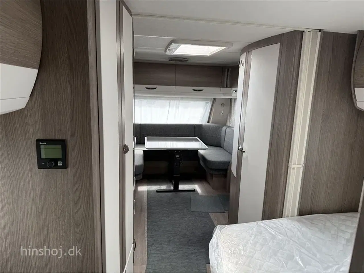 Billede 6 - 2023 - Hobby Prestige 650 KFU   Hobby 650 KFU model med Fransk seng og Køjer fra Hinshøj Caravan A/S