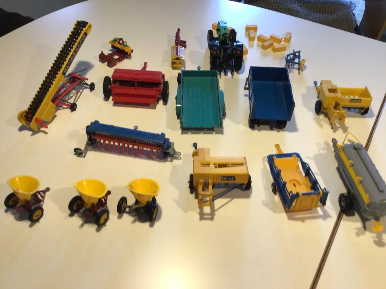 Billede 3 - Britains traktor m.m.