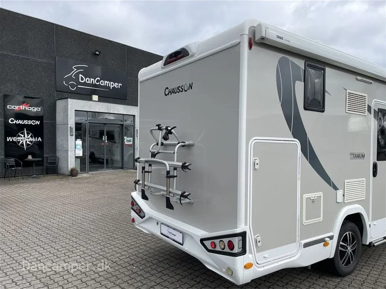 Billede 3 - 2019 - Chausson Titanium 640   Masser af plads, Ford 170 hk. med automatgear.  alufælge, dobbelt el-sænkeseng