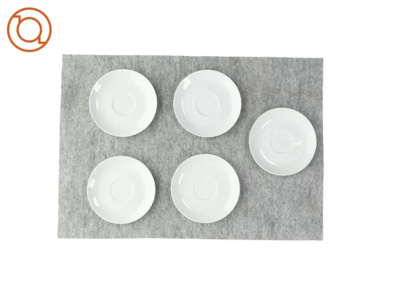 Billede 1 - Tallerkner (5 stk.) fra Royal Copenhagen (str. Ø:16,5cm)