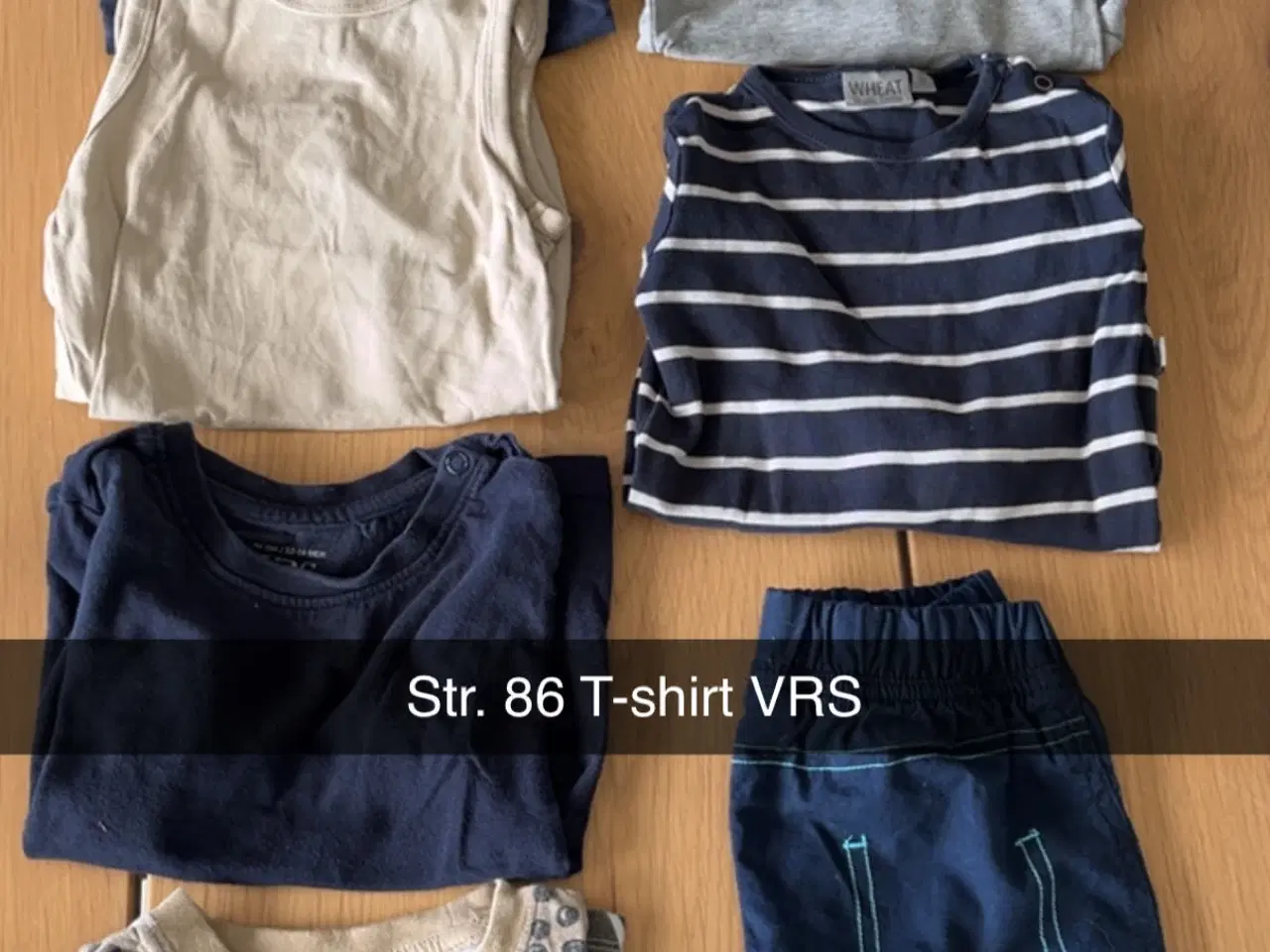 Billede 5 - Drengebluser - t-shirt - dragt - fleecetrøjer 