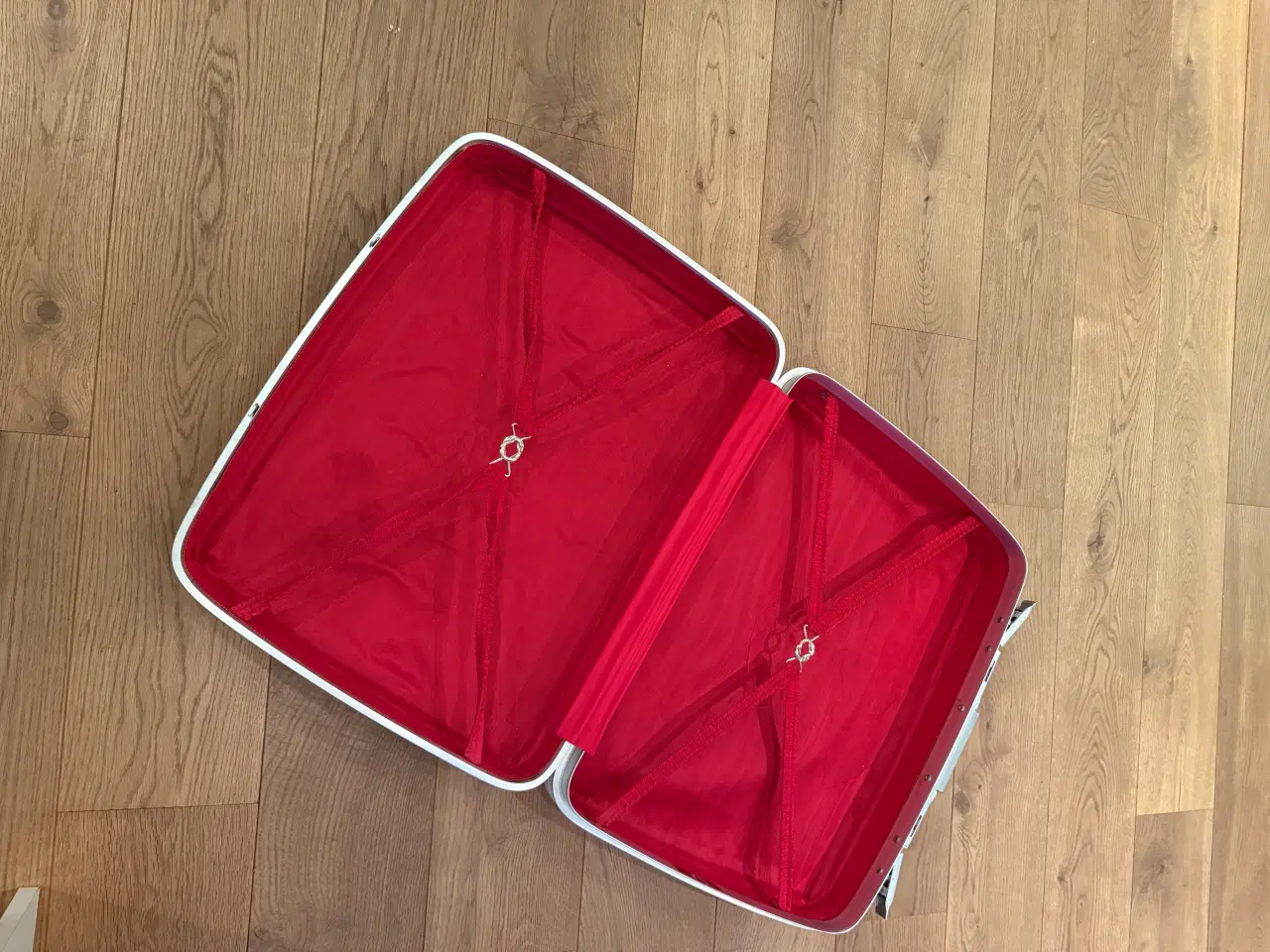 Billede 3 - Flot vintage-kuffert fra 1970`erne, Cavalet