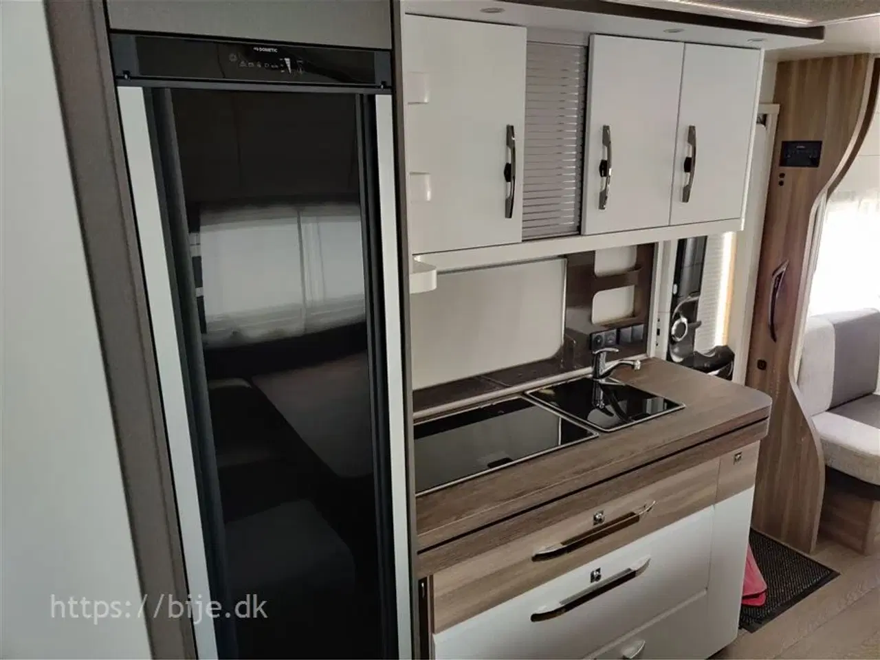 Billede 8 - 2023 - Hobby Excellent Edition 650 KMFe   Køb denne vogn og vælg mellem en gratis mover eller Isabella Capri telt