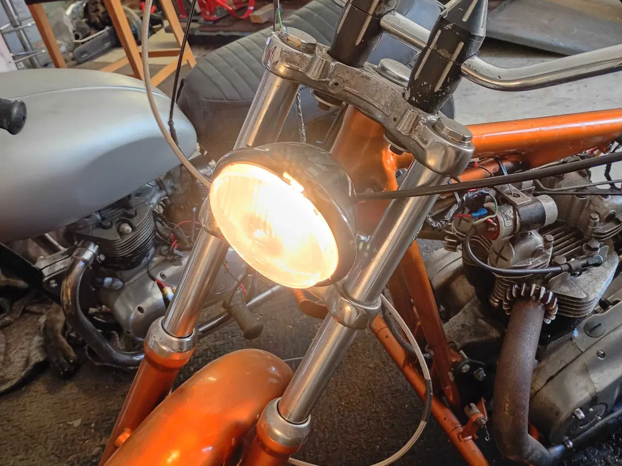 Billede 8 - T100 tiger- t120 750cc tiger koster 15000 kr