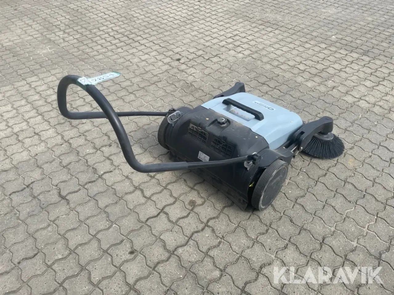 Billede 5 - Fejekost Nilfisk SW 250 920