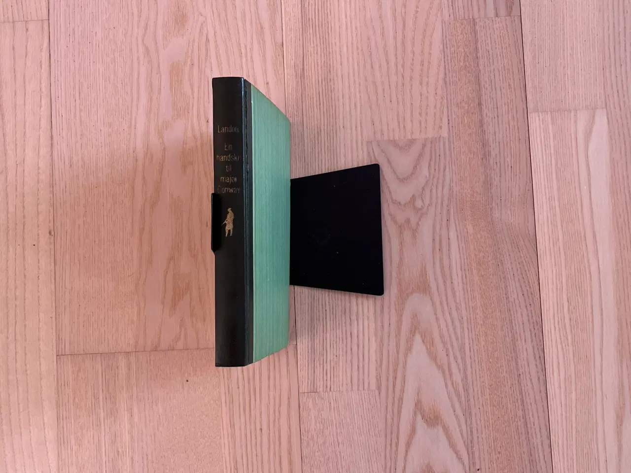 Billede 1 - En handske til major Conway -af Christopher Landon