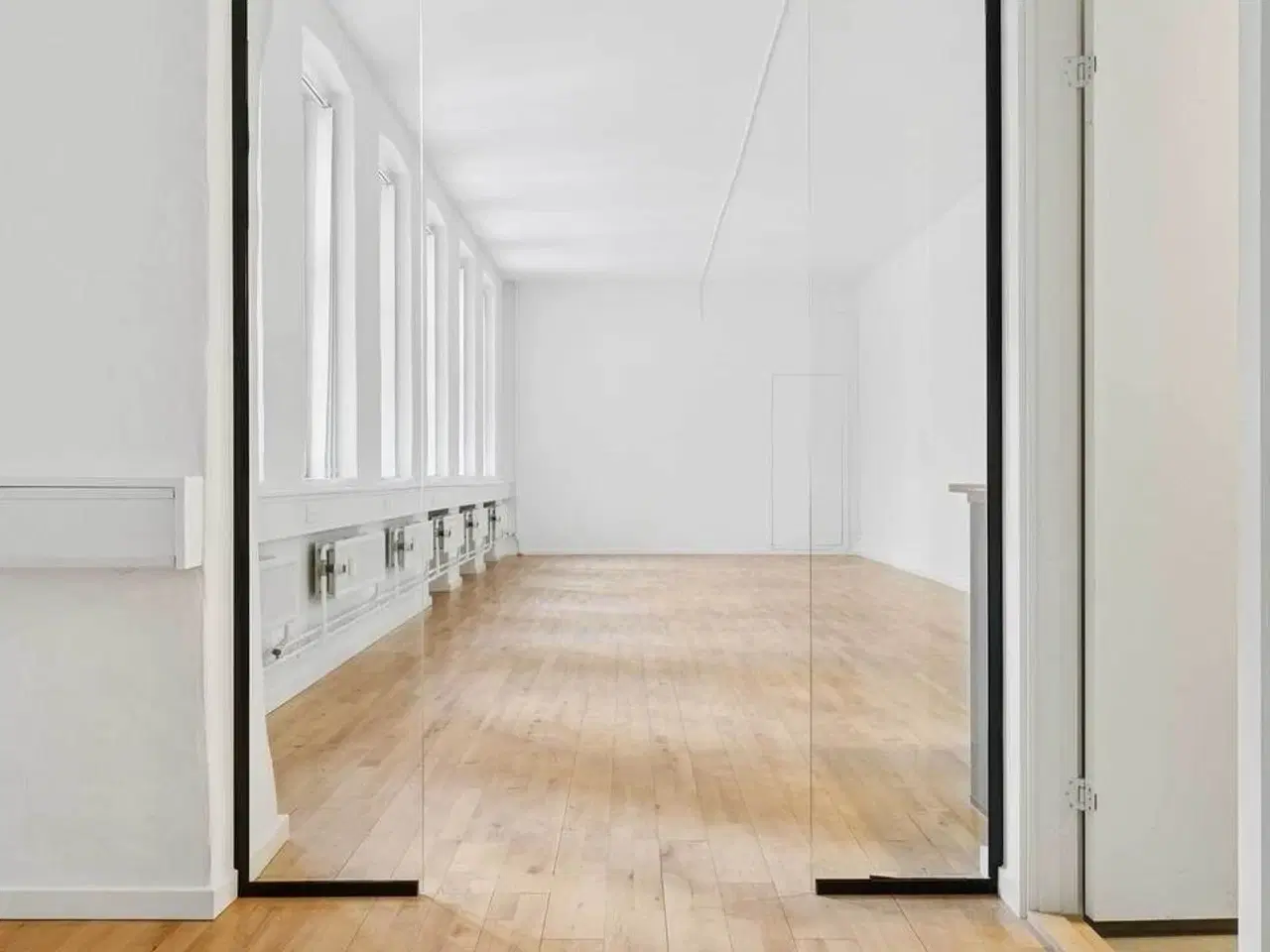 Billede 6 - Centralt beliggende kontorlejemål i det historiske Latinerkvarter