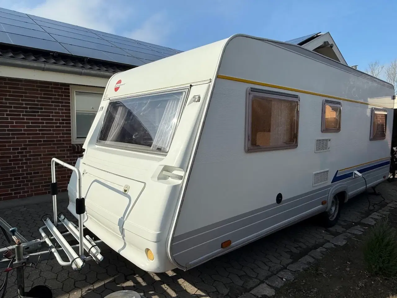 Billede 4 - Familievogn med køjer, fortelt og cykelholdere