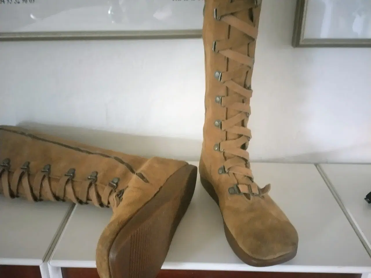 Billede 3 - Kalsø Støvler med minus hæl, str 42