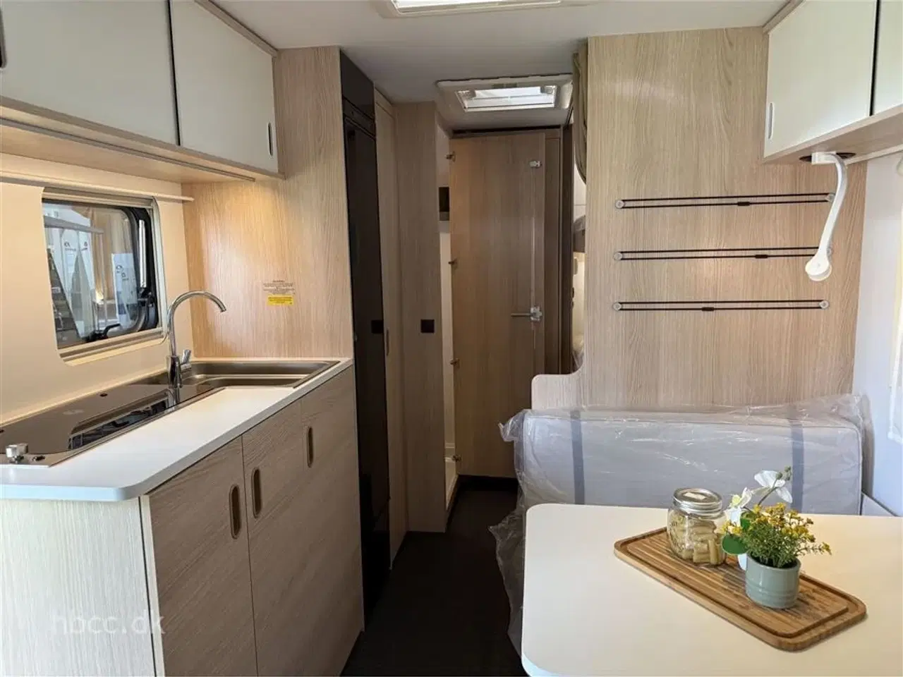 Billede 6 - 2025 - Adria Aviva 522 PT 3 køjer