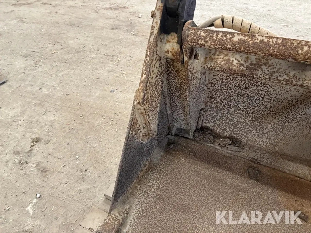 Billede 12 - 3-i-1 skovl til Avant staldkat