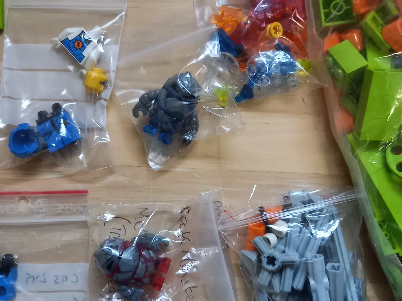 Billede 2 - Legosæt 8961