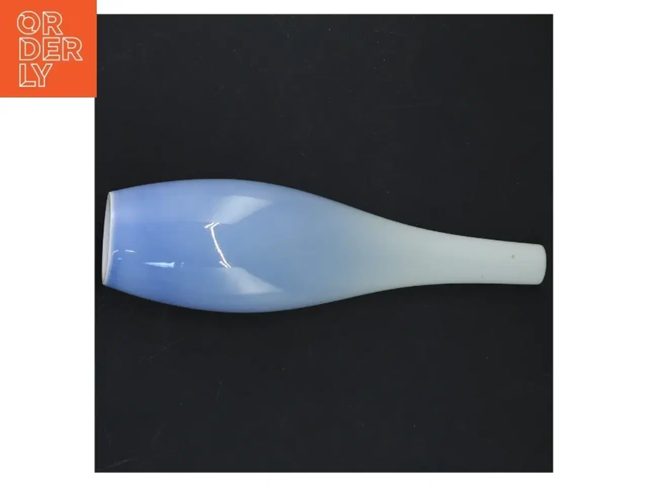 Billede 4 - Lyngby Porcelænvase med blomsterdekoration (str. 21,5 cm)