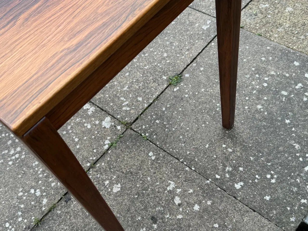 Billede 4 - Sofabord mørkt træ