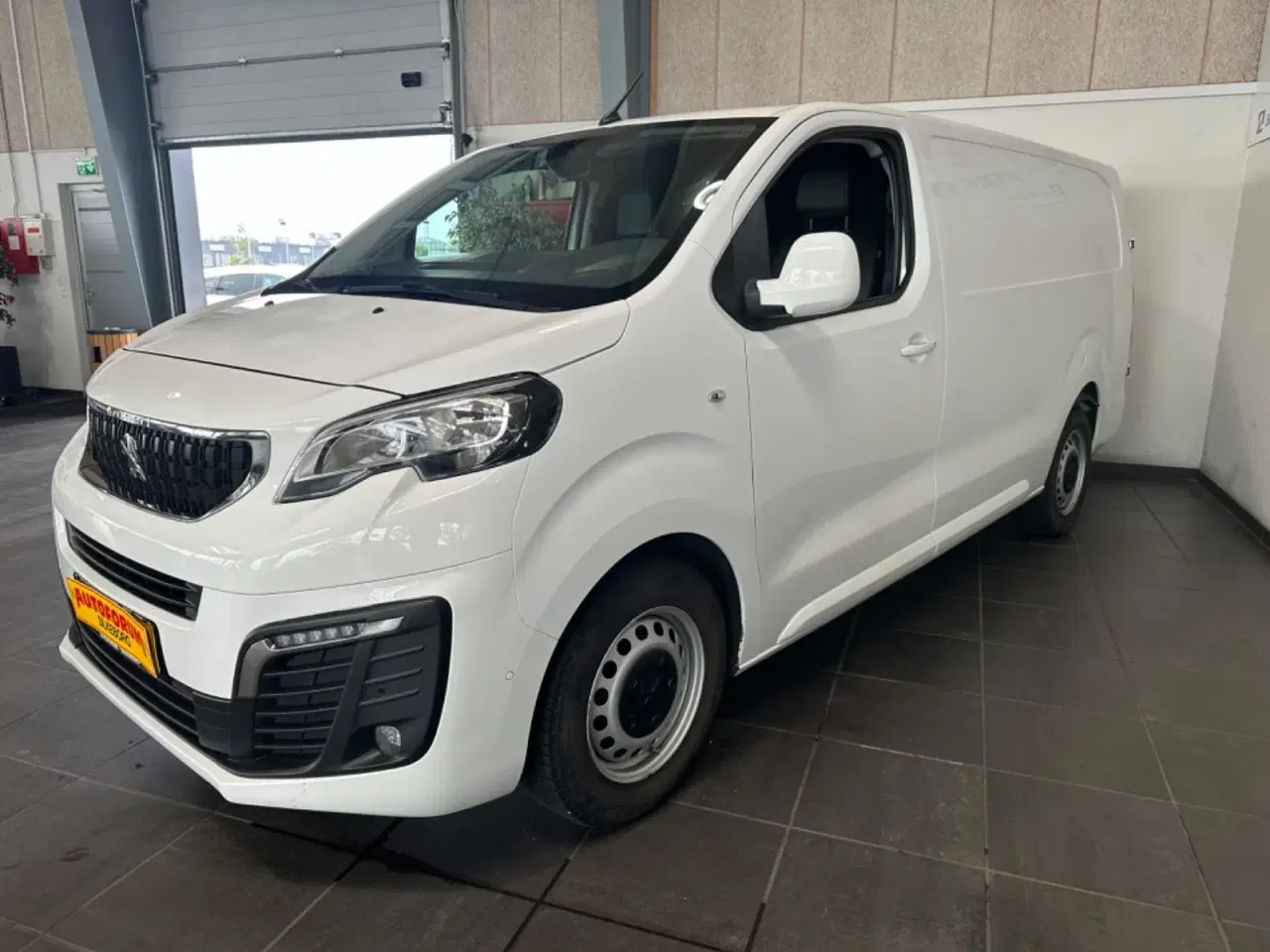 Billede 3 - Peugeot Expert 2,0 BlueHDi 120 L3 Premium Van