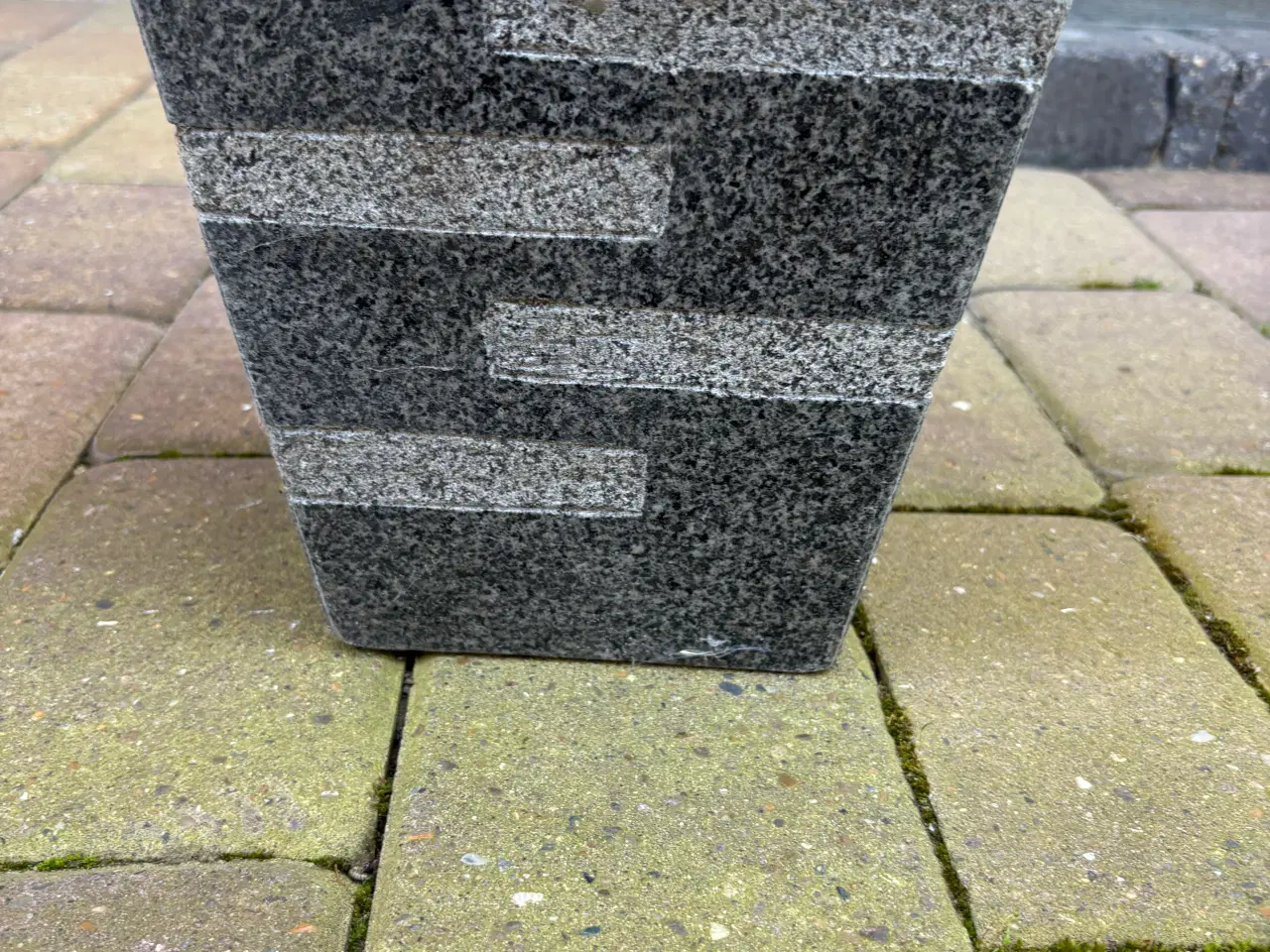 Billede 3 - Granitkrukker