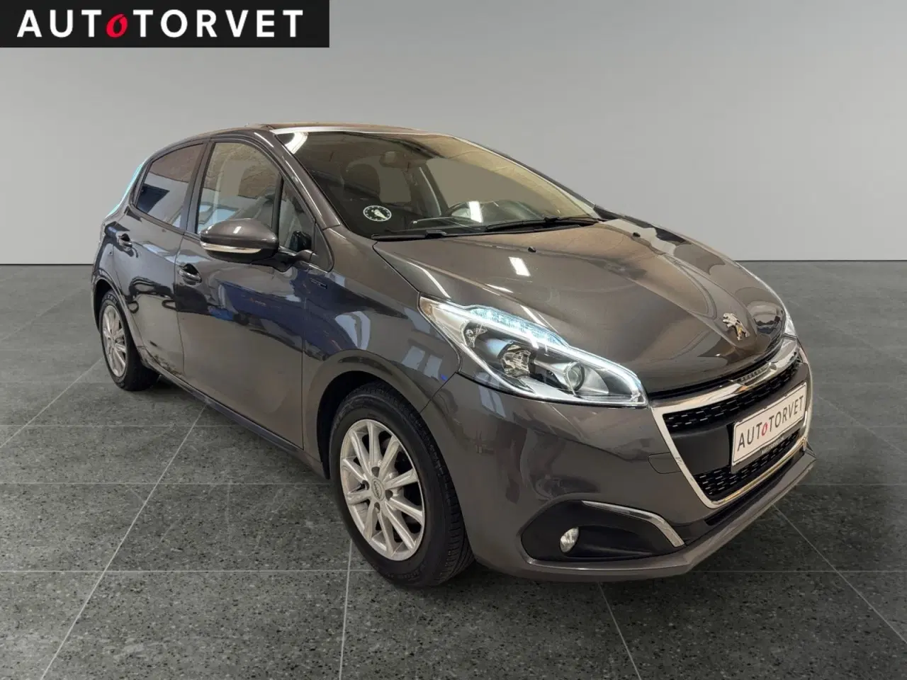 Billede 2 - Peugeot 208 1,2 VTi 82 Signature Sky