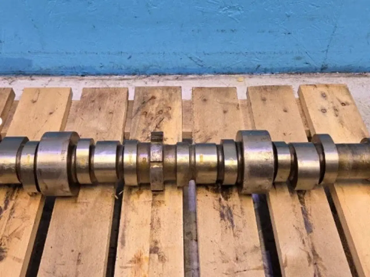 Billede 13 - John Deere  6125AT    Krumtapaksel   RE70146