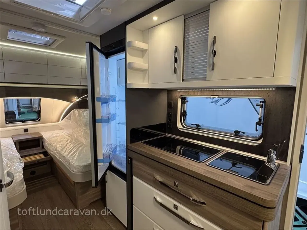 Billede 15 - 2025 - Hobby Excellent Edition 495 UL   Mest populære vogn med enkeltsenge. NY 2025 MODEL, NU PÅ LAGER, klar til omgående levering.