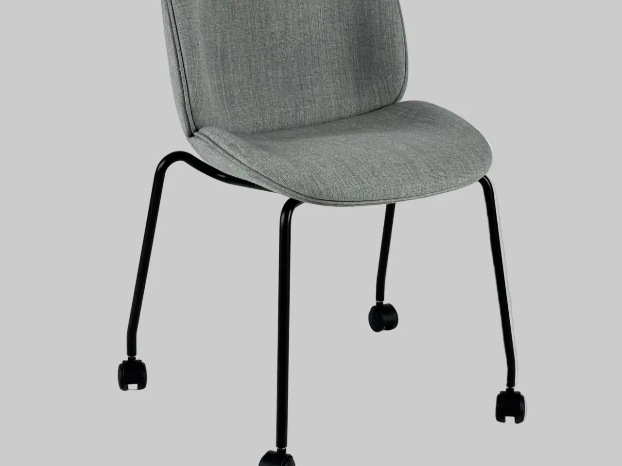 Billede 1 - GUBI Beetle Stol – Grå/Sort Stel